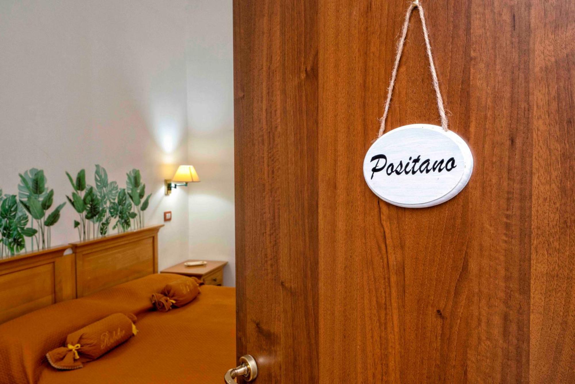 Rodoflor Rooms Кастелламмаре-ді-Стабія Екстер'єр фото