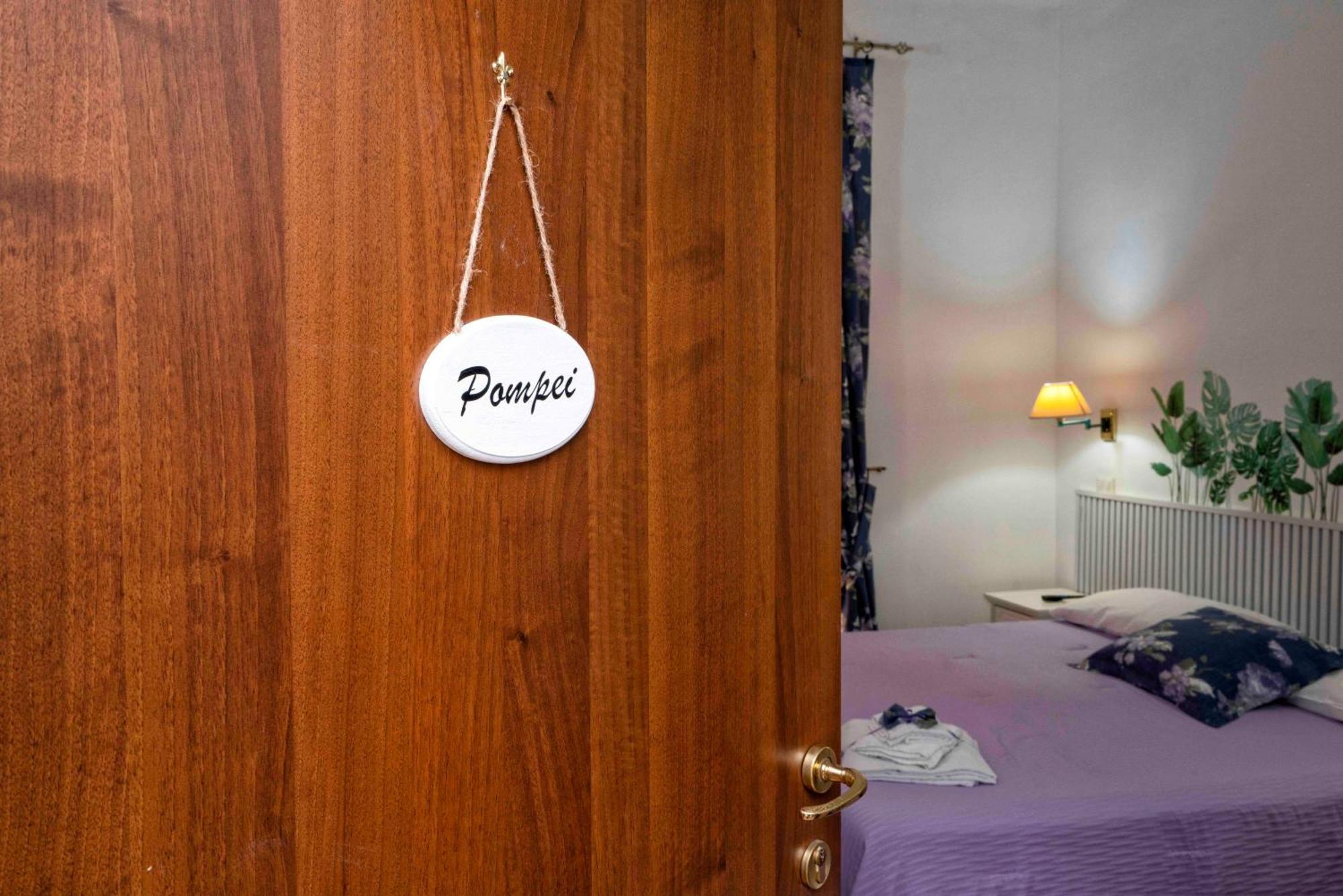 Rodoflor Rooms Кастелламмаре-ді-Стабія Екстер'єр фото