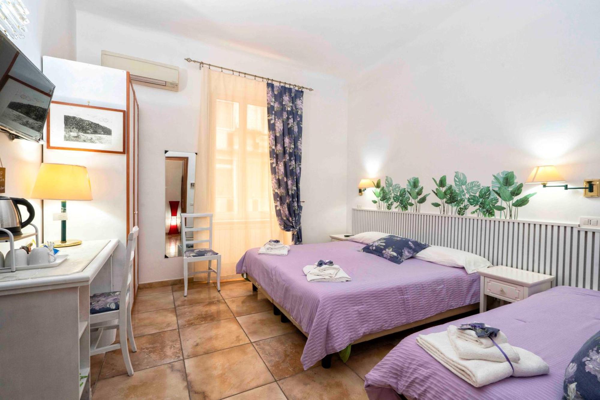 Rodoflor Rooms Кастелламмаре-ді-Стабія Екстер'єр фото